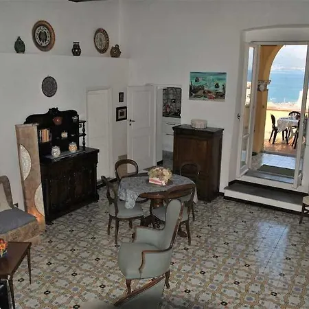 Casa Cattedrale Spettacolare Vista Mare A Gaeta Apartment Exterior photo